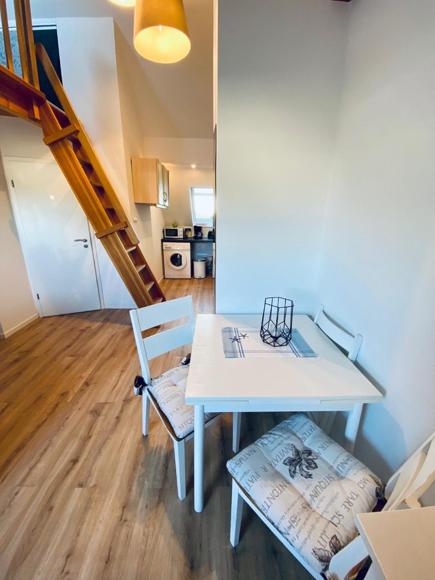 Apartment Schleusentor - Ferienwohnung Maisonette Rostock Ngoại thất bức ảnh